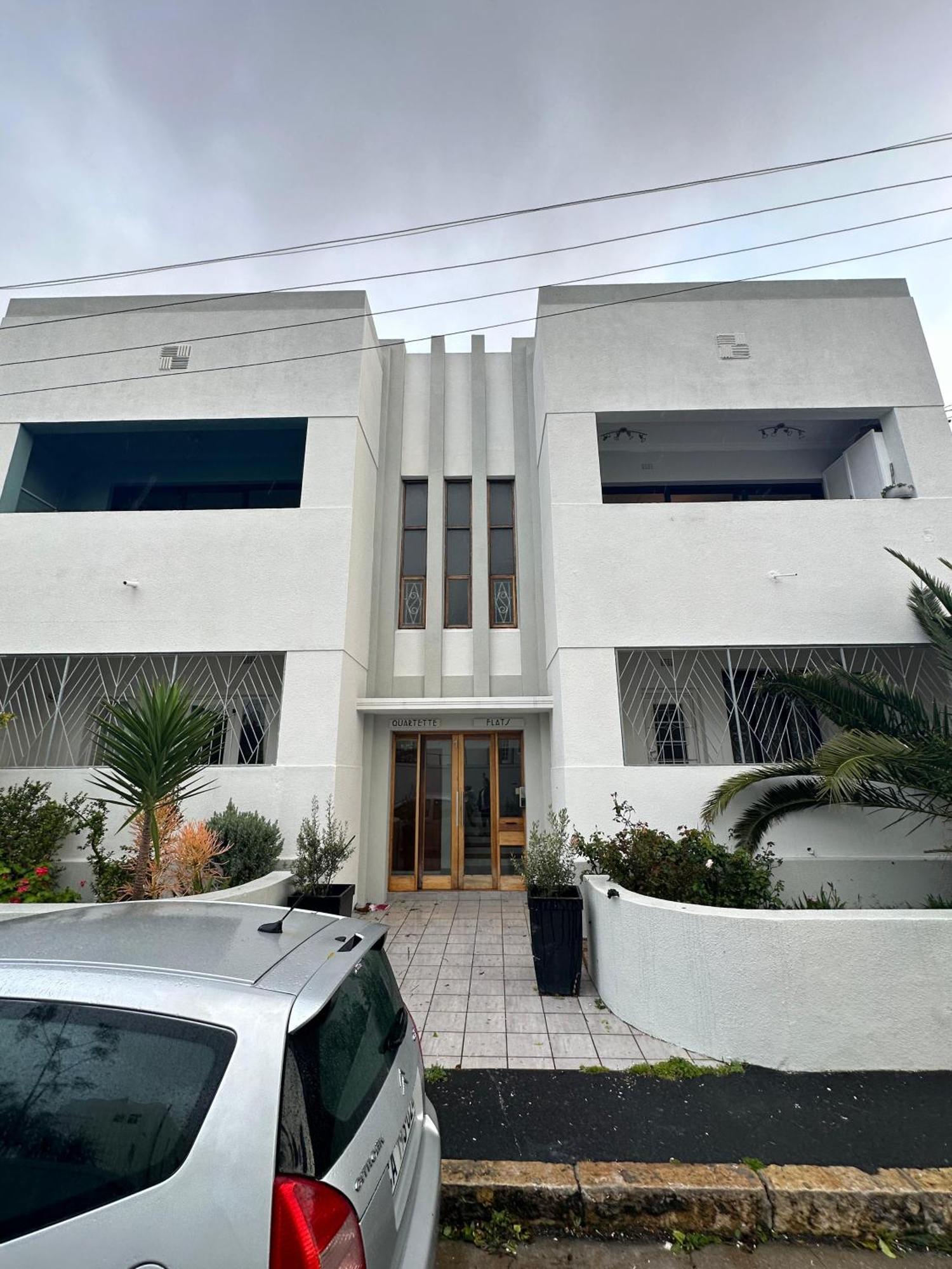 Private Room In Green Point - Atlantic Seaboard - ケープタウン エクステリア 写真
